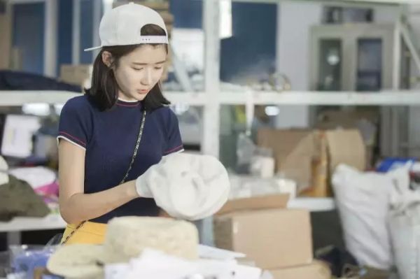 網紅美女開店超簡單？干貨、教程、實操都不用的淘寶創業故事