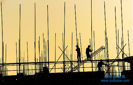 辦理建筑施工資質如何確定人員證書有效？