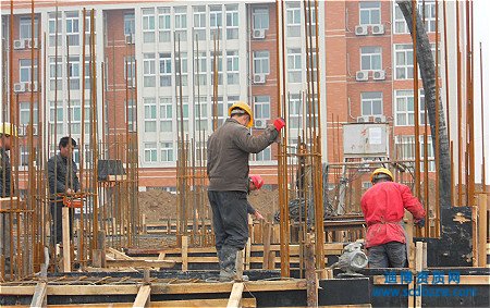 總承包企業(yè)能否承包建筑勞務(wù)作業(yè)？