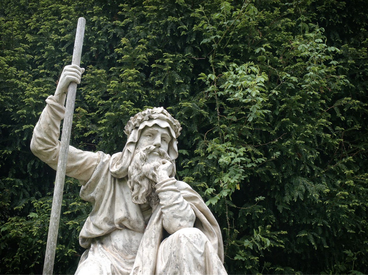 施工總承包資質(zhì)代辦注意事項