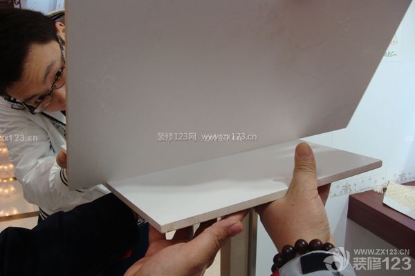 家居瓷磚如何選購4、查看檢測報告